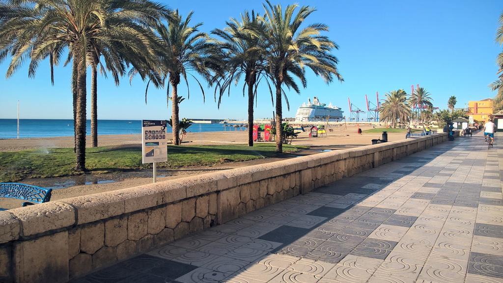 Apartamento Malagueta Beach 10 Màlaga Exteriér fotografie