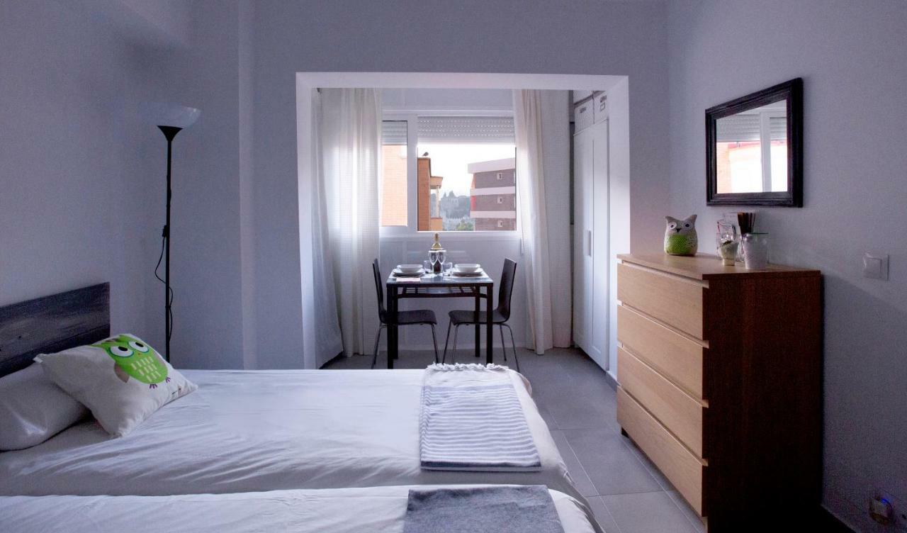 Apartamento Malagueta Beach 10 Màlaga Exteriér fotografie